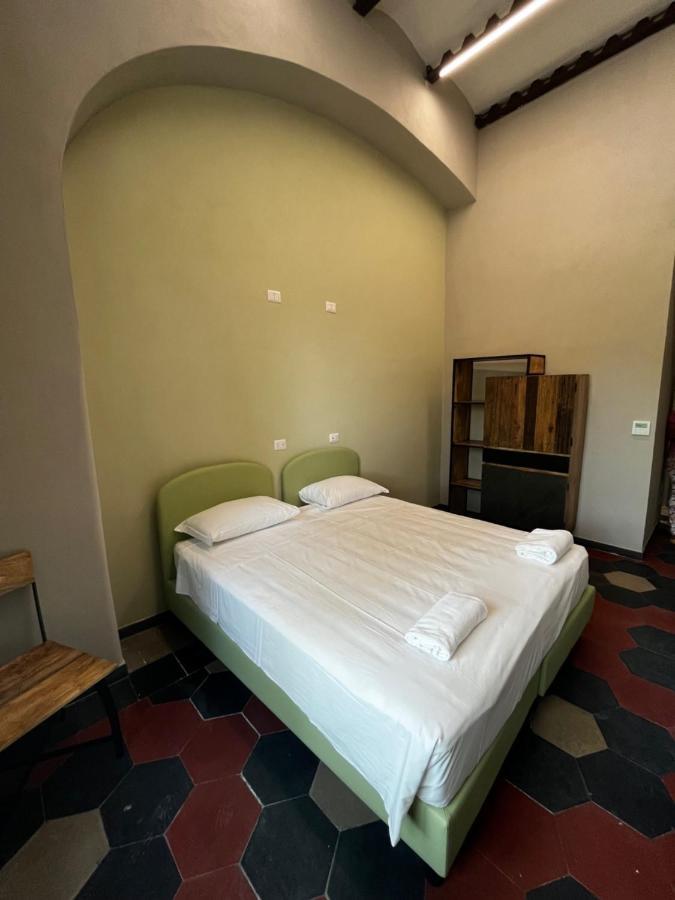 Hostel Borgo Ripa Urban Travel Rzym Zewnętrze zdjęcie