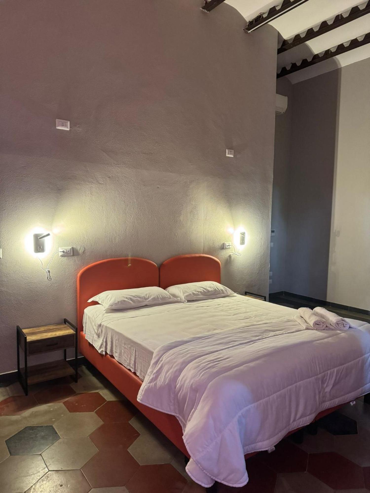 Hostel Borgo Ripa Urban Travel Rzym Zewnętrze zdjęcie