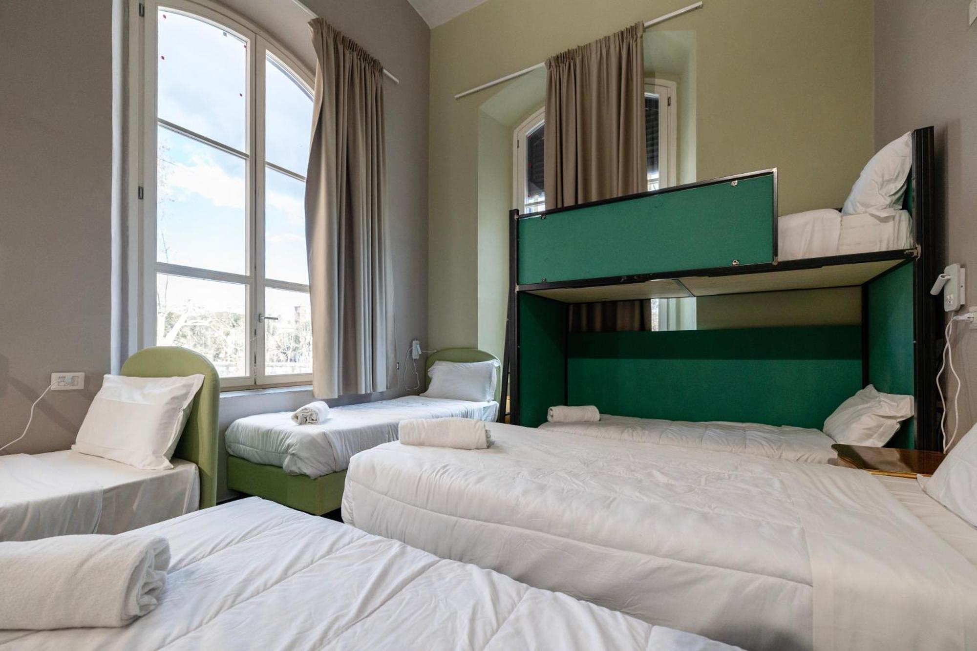 Hostel Borgo Ripa Urban Travel Rzym Zewnętrze zdjęcie